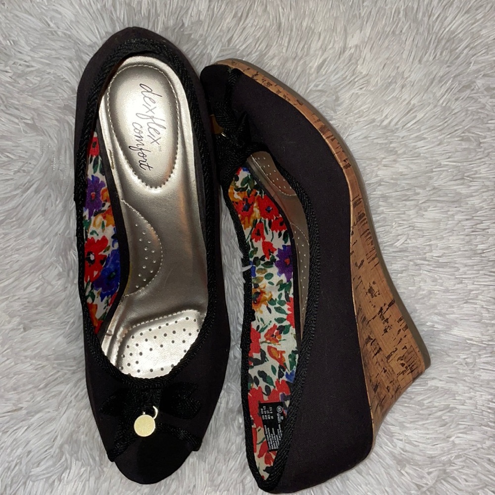 Black peep toe wedges - Picture 4 of 6